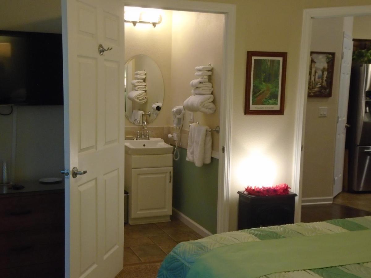 Amber Lights Bed And Breakfast (Adults Only) Port Townsend Exterior photo